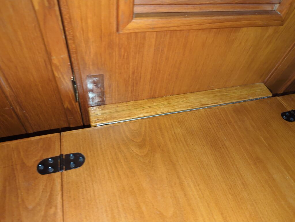 View of hinge with table down